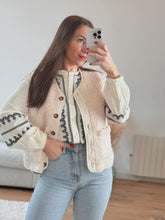 Charger l&#39;image dans la galerie, Blouse imprimé bleu sur le devant
