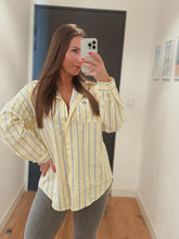 Charger l&#39;image dans la galerie, Chemise à rayures jaune
