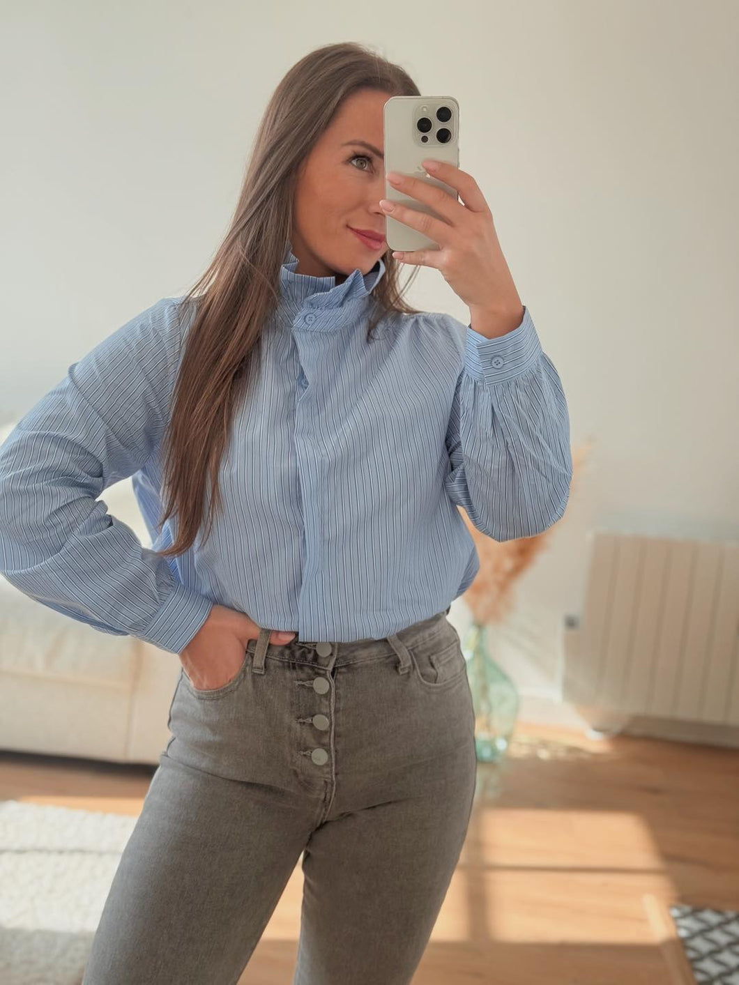 Chemise à rayures col montant