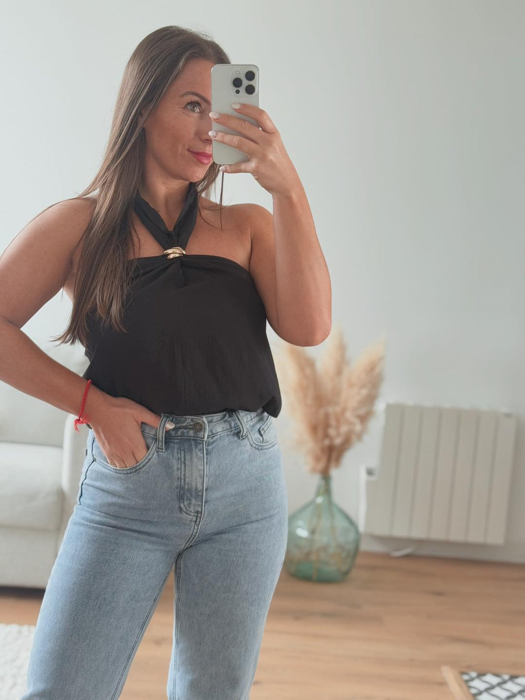 Top noir bijoux
