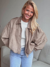 Charger l'image dans la galerie, Veste perfecto beige
